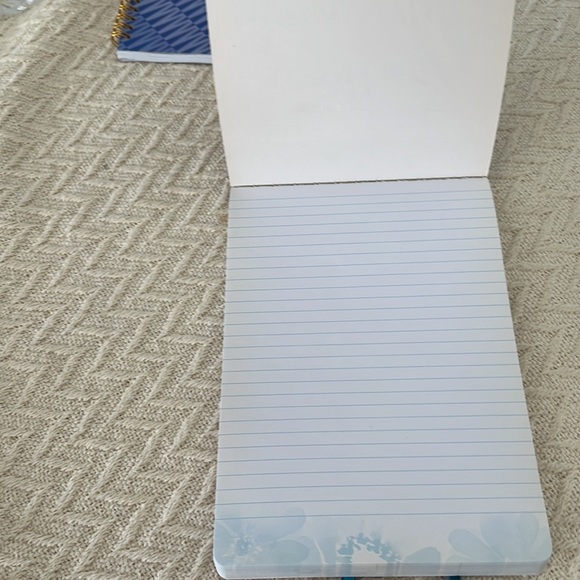 3 pc  Stationary Set - Picture 8 of 10